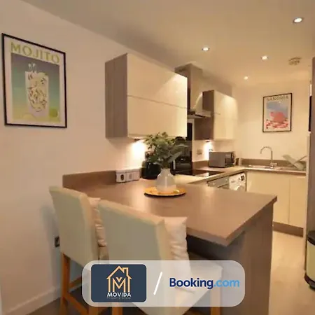 شقة Beautiful Next To Lgi By Movida Group Short Lets & Serviced