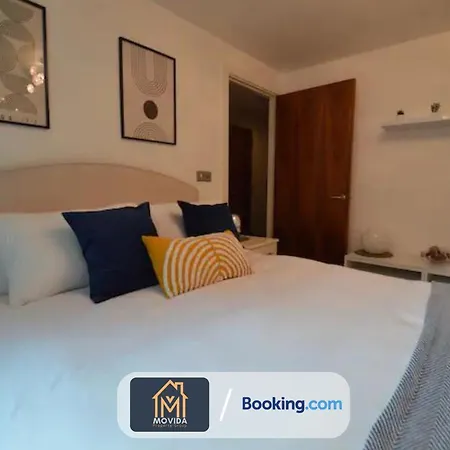 شقة Beautiful Next To Lgi By Movida Group Short Lets & Serviced ليدز